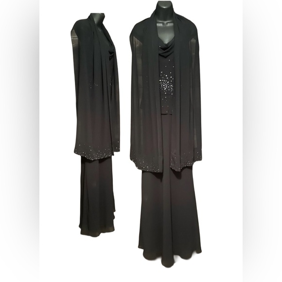 Michaelangelo Dresses & Skirts - Michaelangelo Elegant Black Evening Gown with Shawl